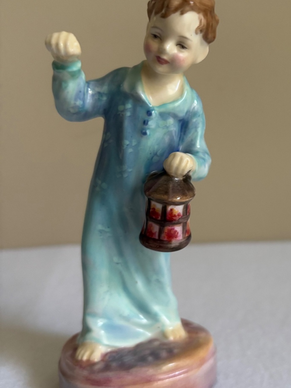 Royal Doulton Wee Willie Winkie
